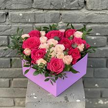 Цветочная композиция из Розы в коробке в Бессергеневской