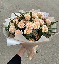 Букет Кремовые розы Латте в Бессергеневской