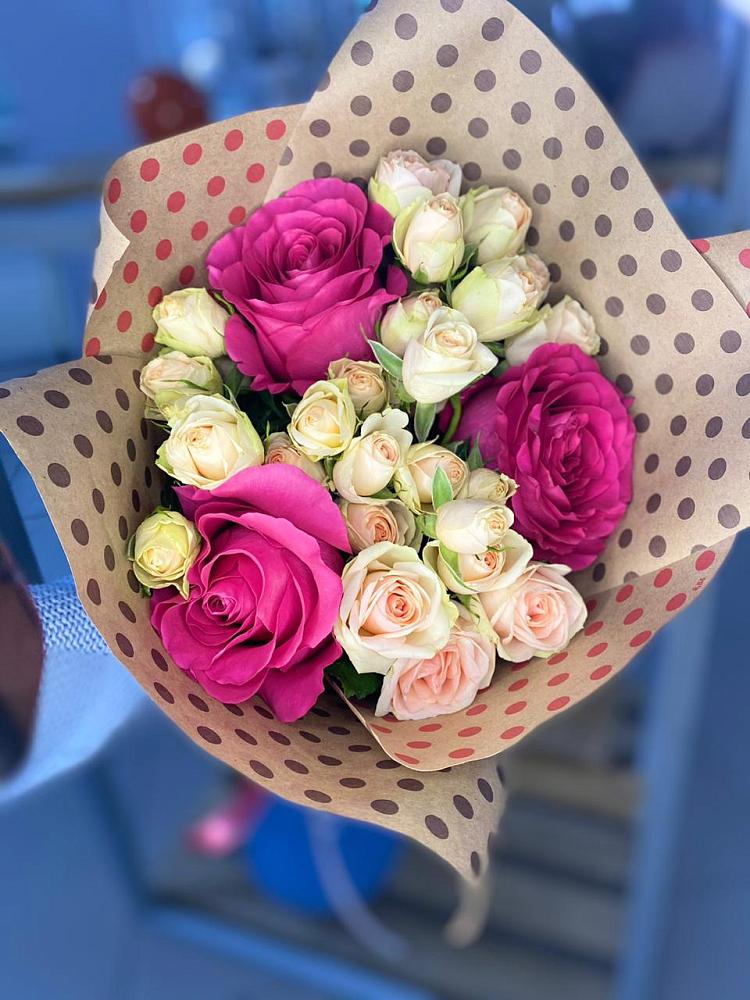 Букет цветов из: Розы в Бессергеневской