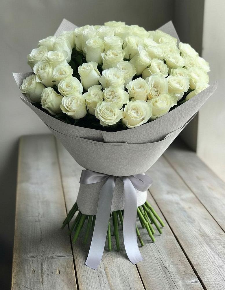 Букет 35 Белых роз в Бессергеневской