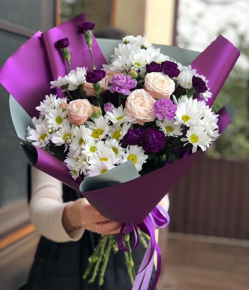 Букет цветов из: Хризантемы, Гвоздики и Розы в Бессергеневской