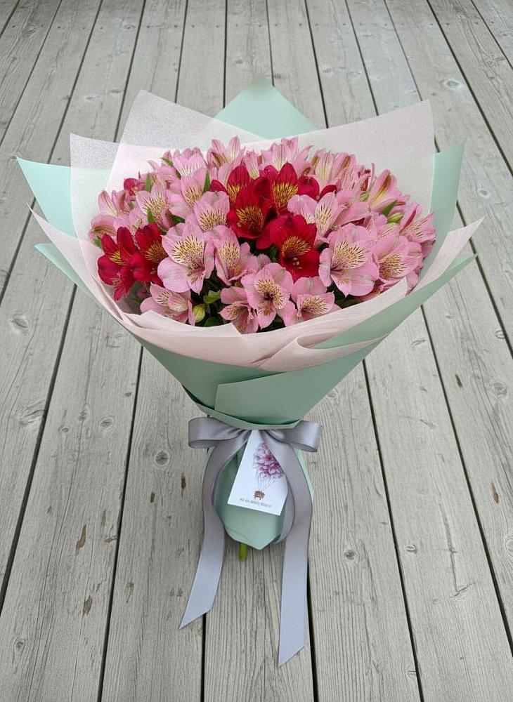 Букет цветов из: Альстромерии в Бессергеневской
