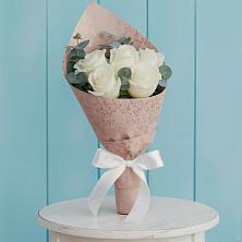 Букет цветов из:  Розы в Бессергеневской