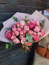 Букет цветов из:  Розы в Бессергеневской