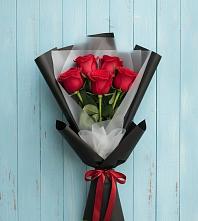 Букет цветов из:  Розы в Бессергеневской