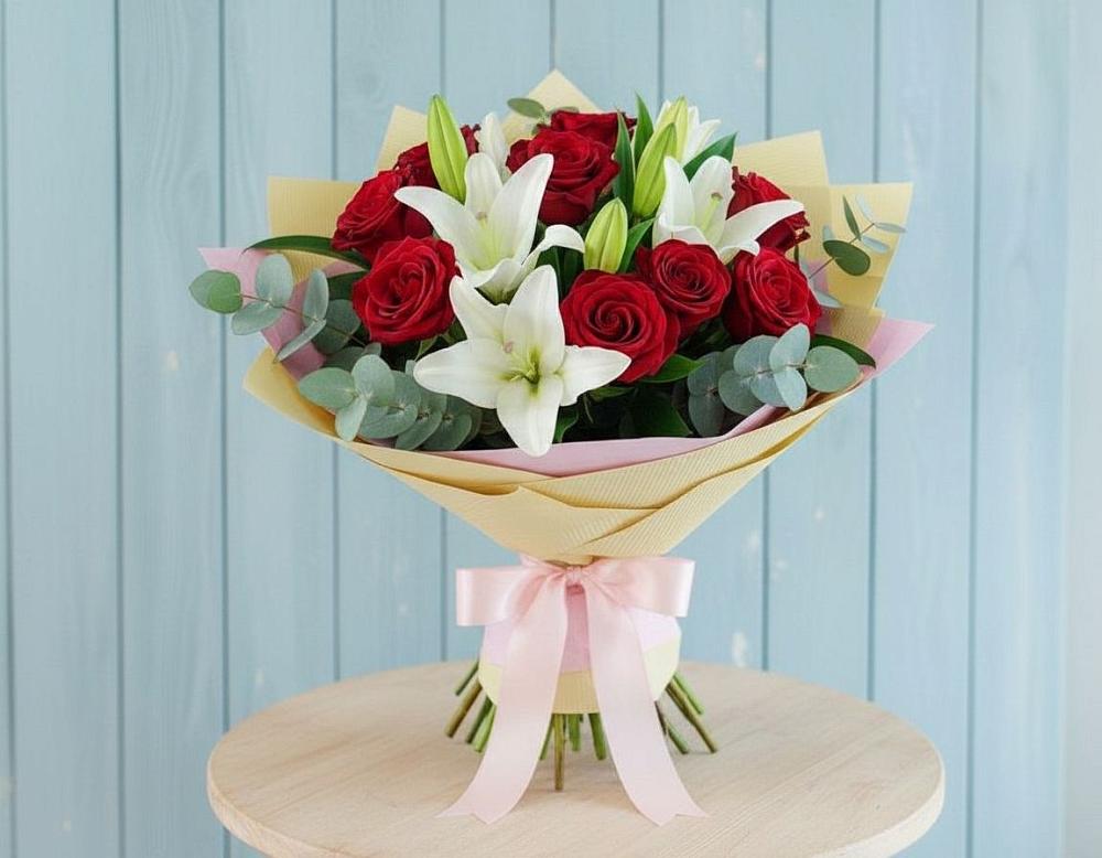 Букет цветов из: Лилии и Розы в Бессергеневской